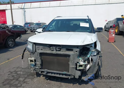 2017 Ford Explorer Xlt z USA, uszkodzony, nr VIN 1FM5K8D86HGD05807